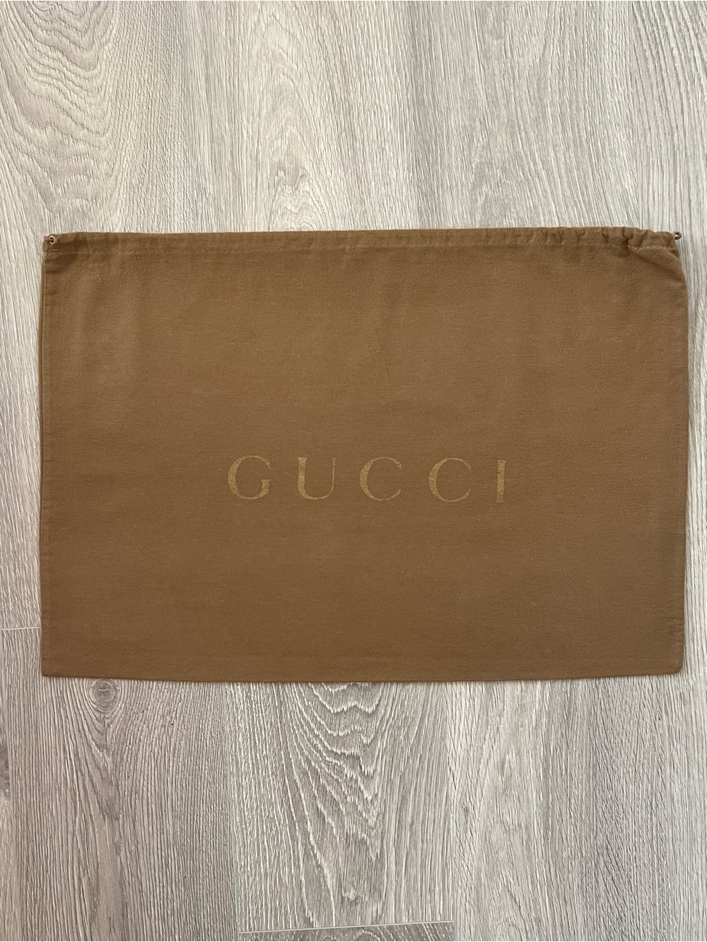 Gucci dust bag (C322)